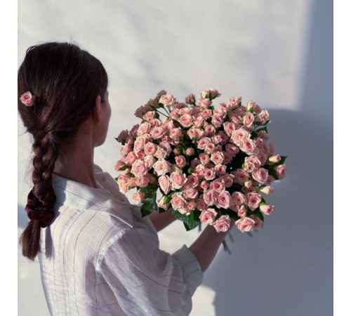 Кустовая Роза Лидия 31 шт